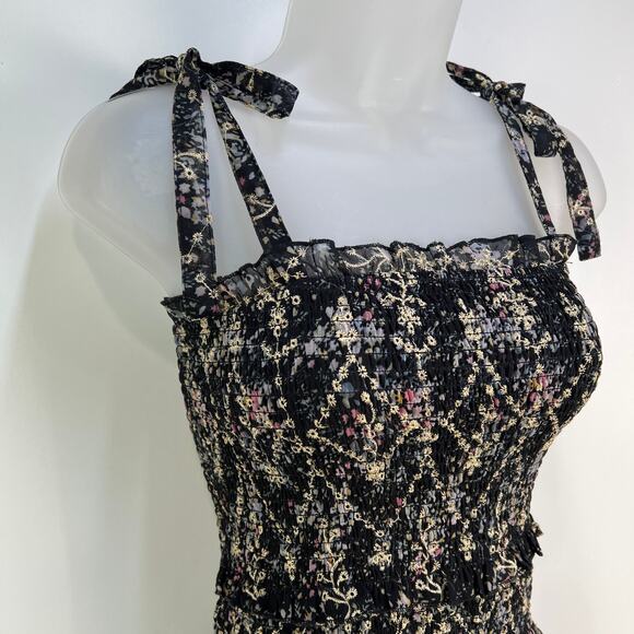 Katie J NYC Tween Evan Smocked Dress Black Floral - Picture 2 of 7